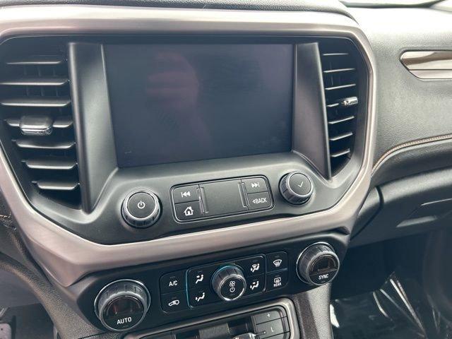 2023 GMC Acadia Vehicle Photo in MEDINA, OH 44256-9631