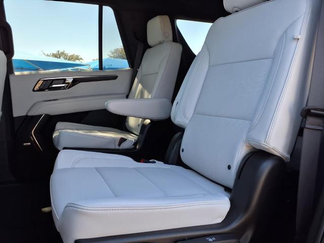 2025 Chevrolet Tahoe Vehicle Photo in Denton, TX 76205