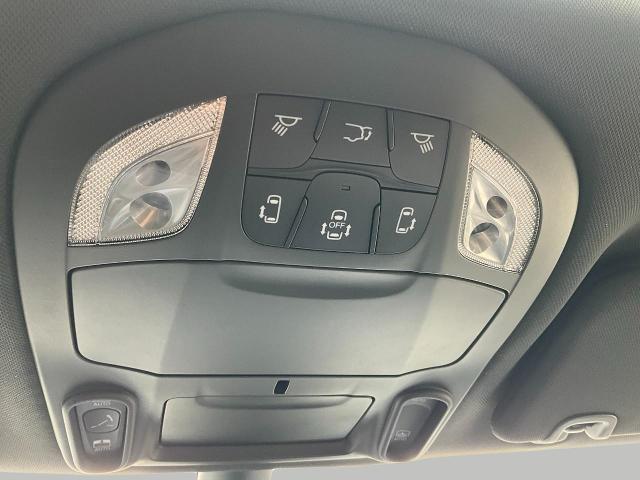 2025 Chrysler Pacifica Vehicle Photo in Oshkosh, WI 54901