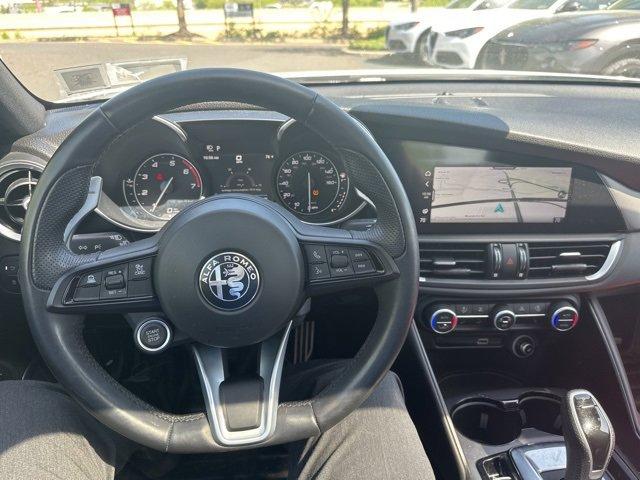 2022 Alfa Romeo Giulia Vehicle Photo in Willow Grove, PA 19090