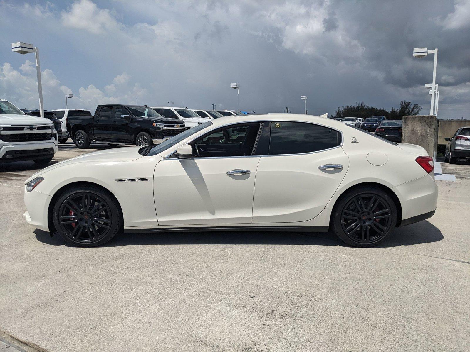 2017 Maserati Ghibli Vehicle Photo in MIAMI, FL 33172-3015