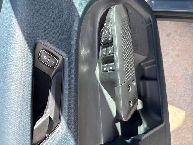 2025 Ford Maverick Vehicle Photo in Winslow, AZ 86047-2439
