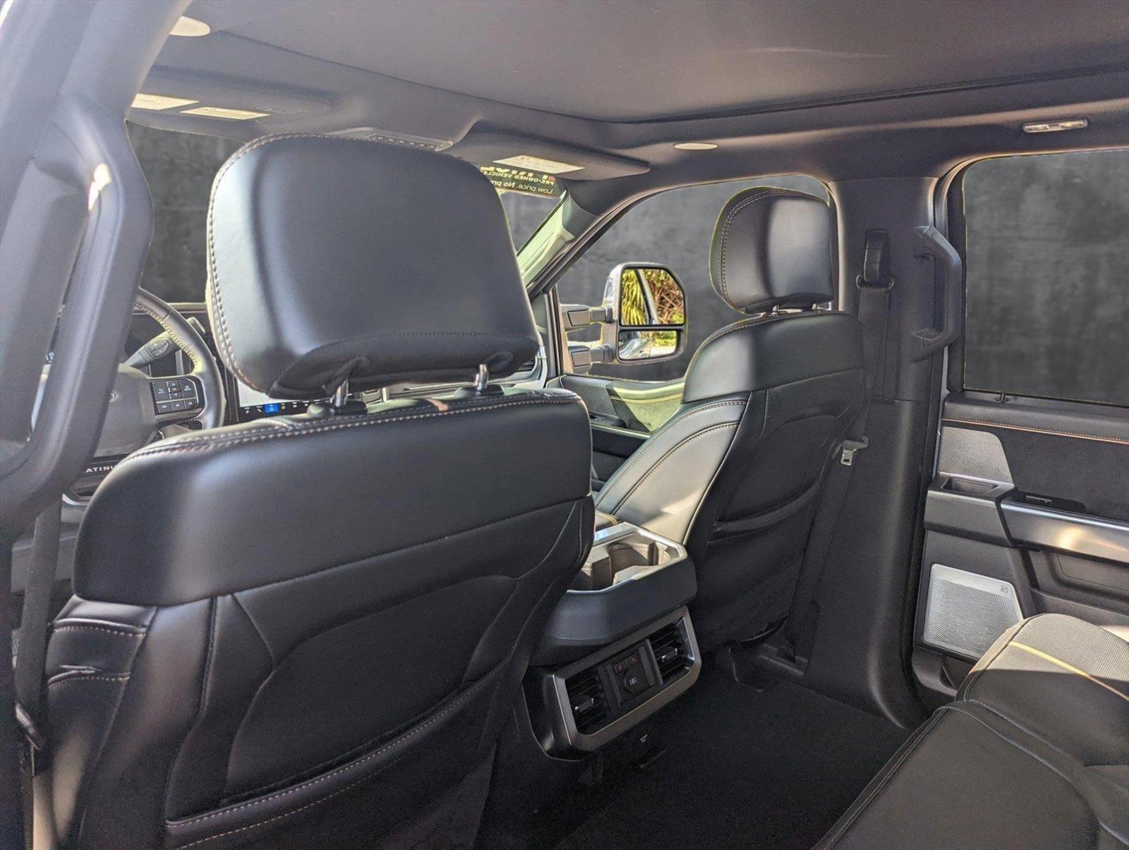 2024 Ford Super Duty F-350 SRW Vehicle Photo in Jacksonville, FL 32256
