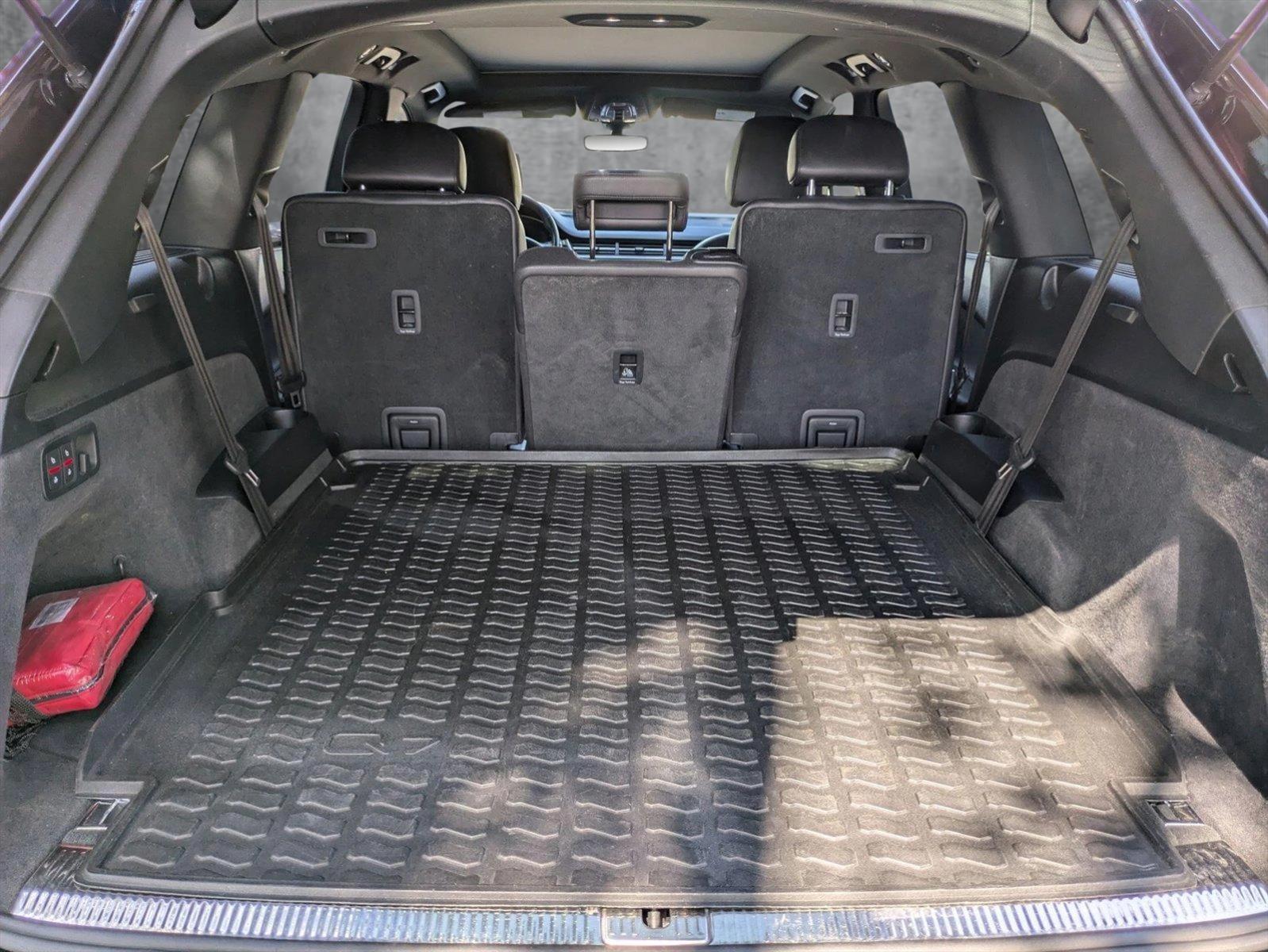 2017 Audi Q7 Vehicle Photo in Tampa, FL 33614