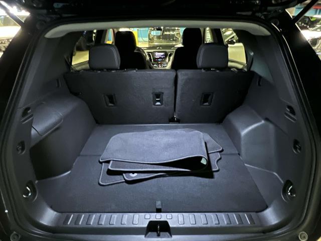2022 Chevrolet Equinox Vehicle Photo in Roslyn, NY 11576
