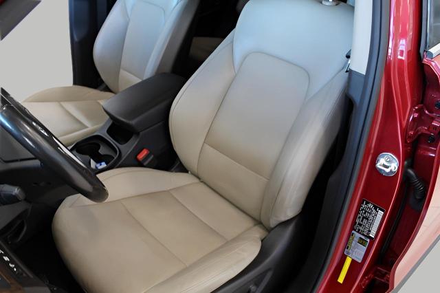 2017 Hyundai SANTA FE Vehicle Photo in Green Bay, WI 54304
