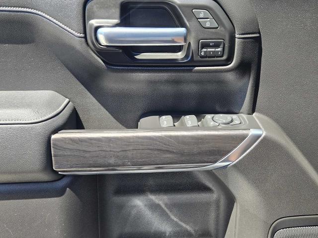 2021 Chevrolet Silverado 1500 Vehicle Photo in DENTON, TX 76210-9321