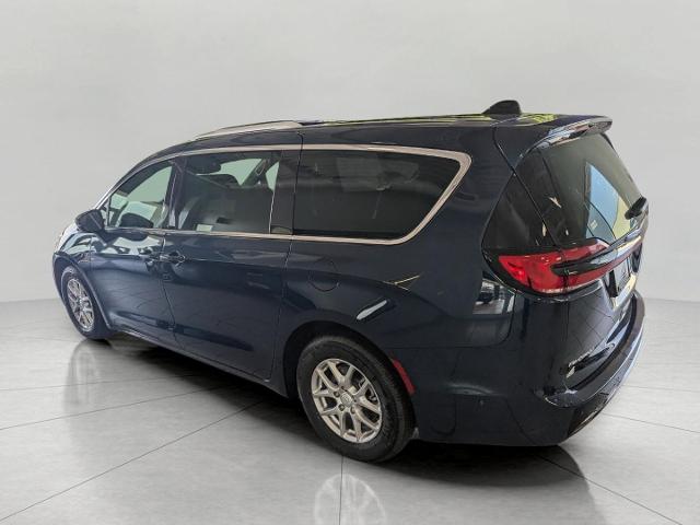 2025 Chrysler Pacifica Vehicle Photo in Oshkosh, WI 54901