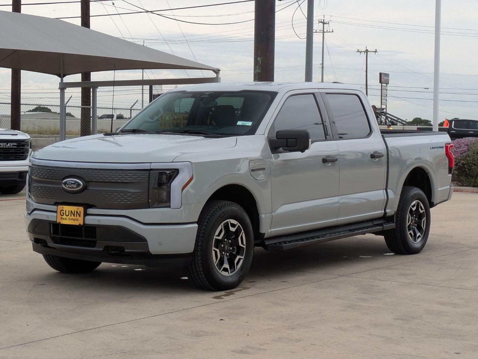 2023 Ford F-150 Lightning Vehicle Photo in SELMA, TX 78154-1460
