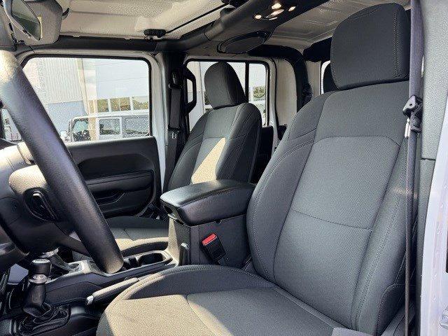 2022 Jeep Gladiator Vehicle Photo in Mechanicsburg, PA 17050-1707