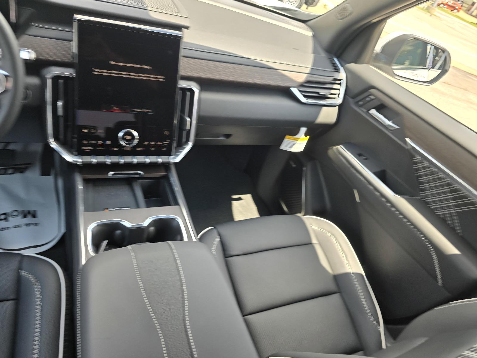 2025 GMC Acadia Vehicle Photo in Rolla, MO 65401
