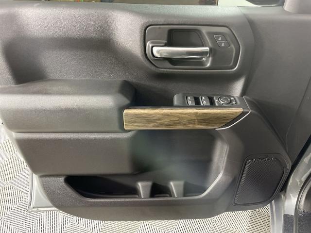 2024 GMC Sierra 1500 Vehicle Photo in GILBERT, AZ 85297-0402