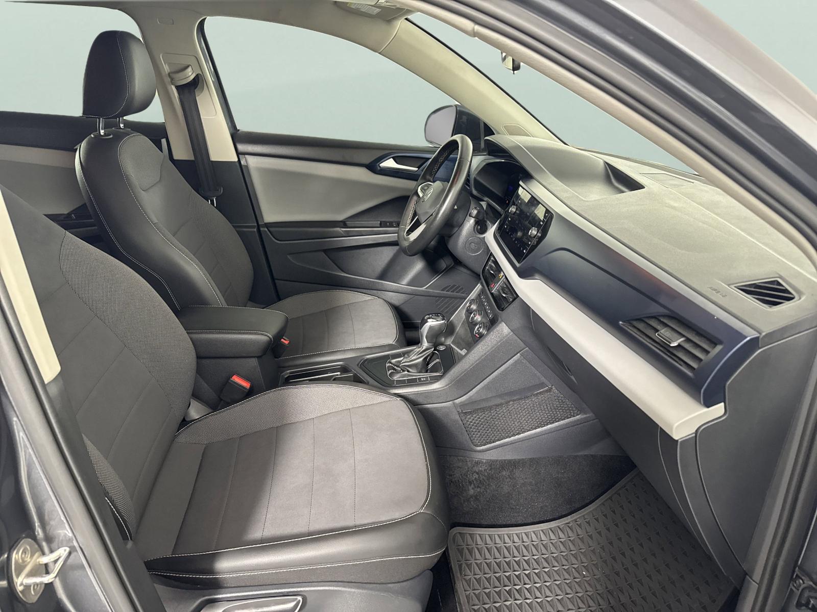2022 Volkswagen Taos Vehicle Photo in Georgetown, TX 78626