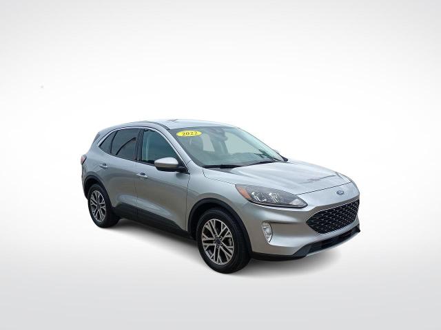 Used 2022 Ford Escape SEL with VIN 1FMCU0H68NUA18199 for sale in Kansas City