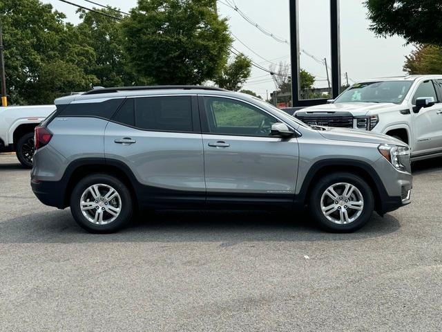 2024 GMC Terrain Vehicle Photo in LOWELL, MA 01852-4336