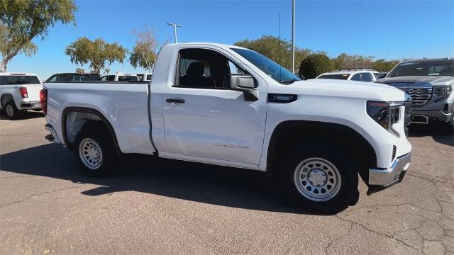 2025 GMC Sierra 1500 Vehicle Photo in GOODYEAR, AZ 85338-1310