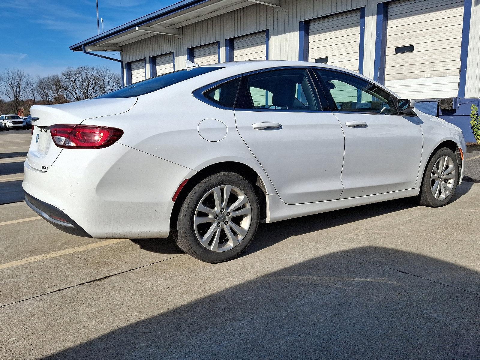 2017 Chrysler 200 Vehicle Photo in BETHLEHEM, PA 18017