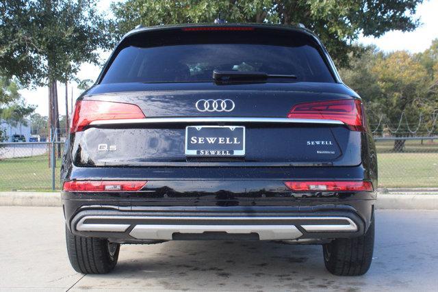 2023 Audi Q5 Vehicle Photo in HOUSTON, TX 77090