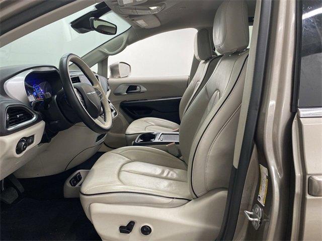 2018 Chrysler Pacifica Vehicle Photo in PORTLAND, OR 97225-3518