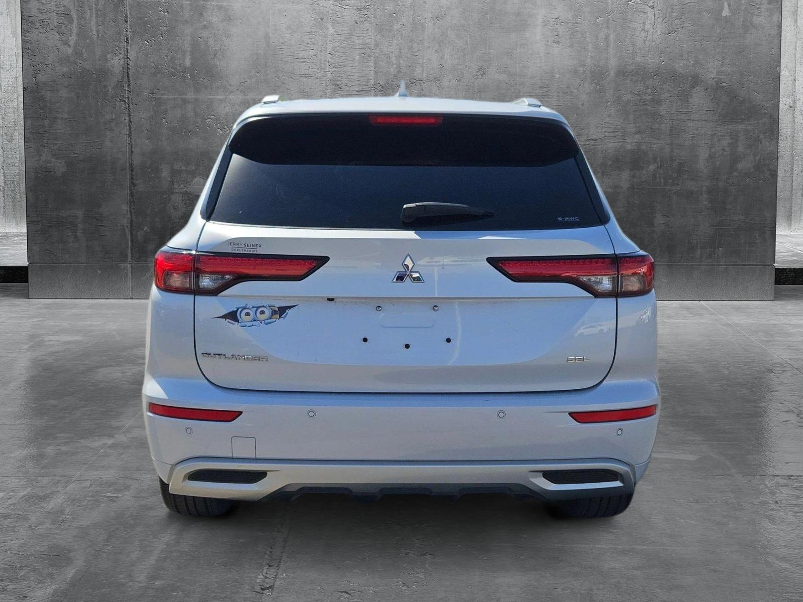 2022 Mitsubishi Outlander Vehicle Photo in GILBERT, AZ 85297-0446