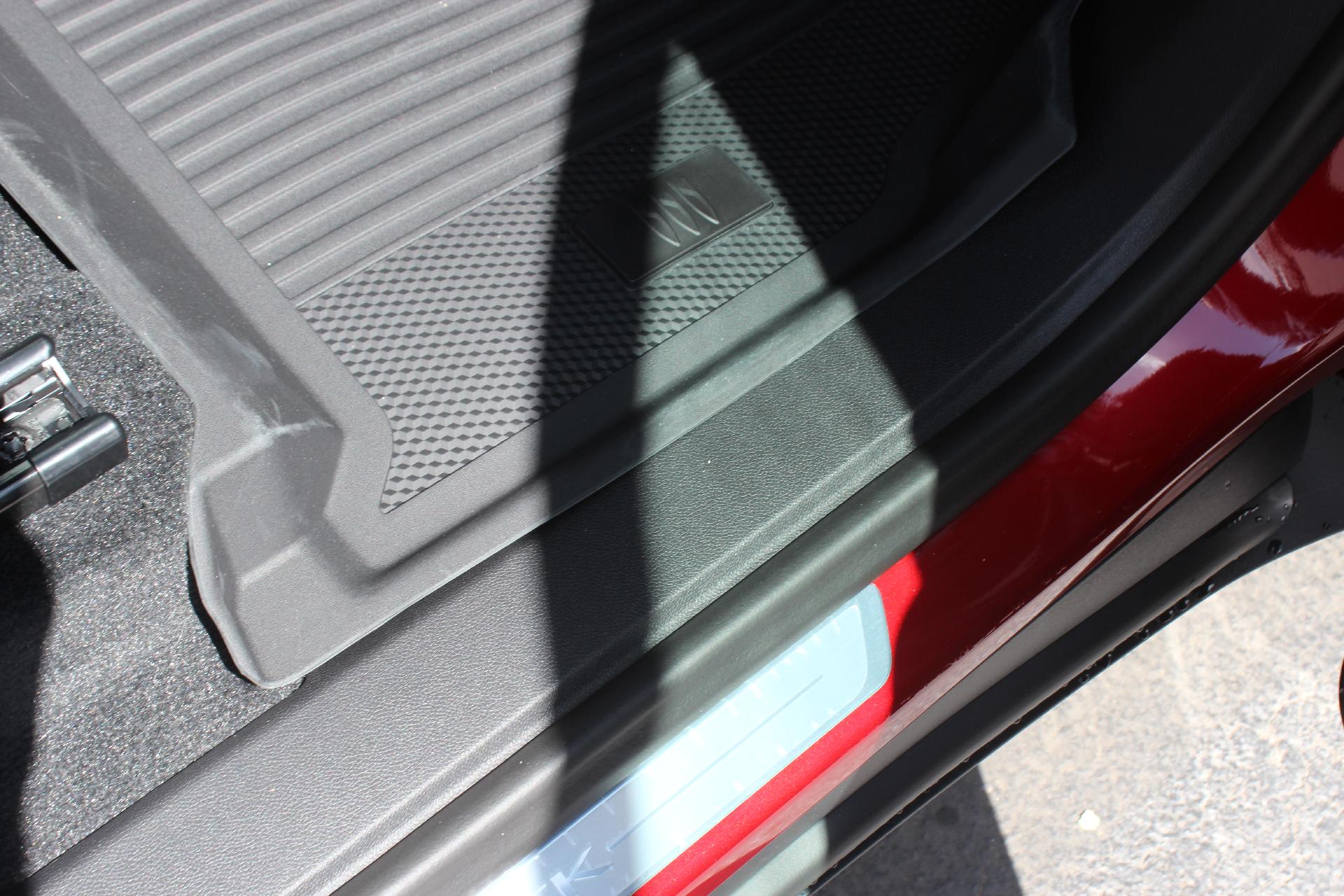 2025 Buick Enclave Vehicle Photo in AURORA, CO 80012-4011