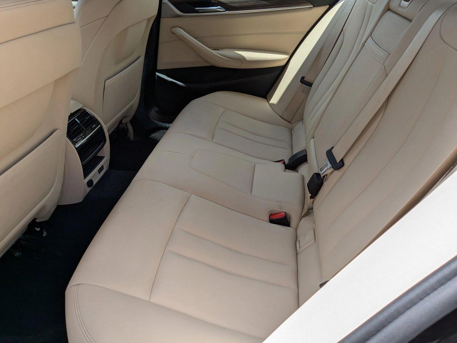 2020 BMW 530e iPerformance Vehicle Photo in Miami, FL 33169