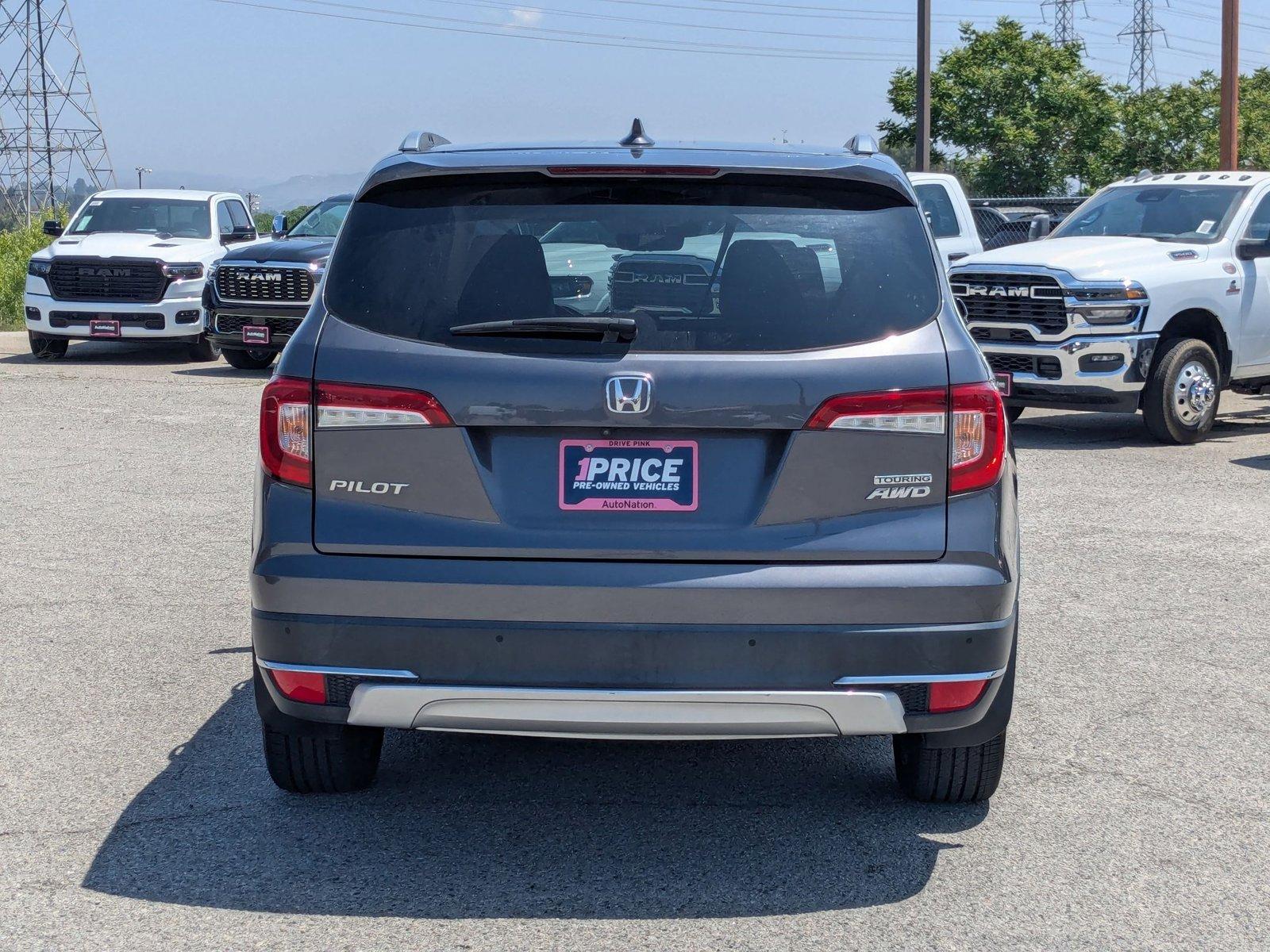 2019 Honda Pilot Vehicle Photo in Valencia, CA 91355