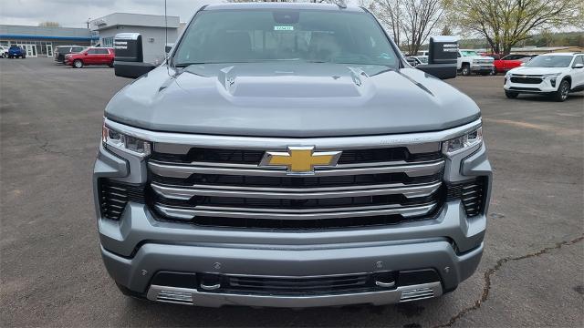 2025 Chevrolet Silverado 1500 Vehicle Photo in FLAGSTAFF, AZ 86001-6214
