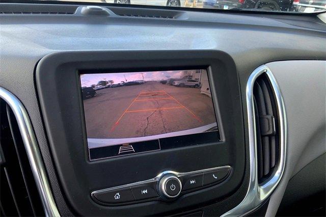 2022 Chevrolet Equinox Vehicle Photo in TOPEKA, KS 66609-0000