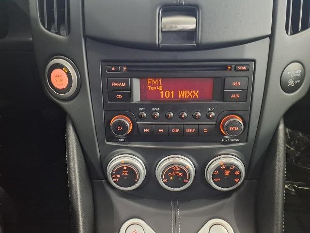 2016 Nissan 370Z Vehicle Photo in Oshkosh, WI 54904