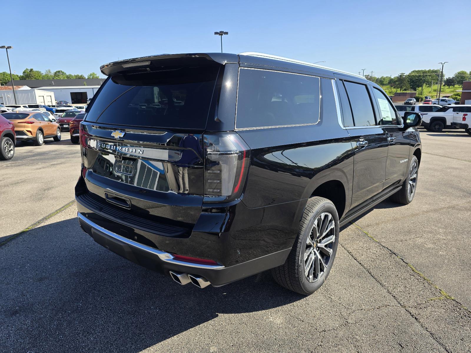 2025 Chevrolet Suburban Vehicle Photo in Rolla, MO 65401