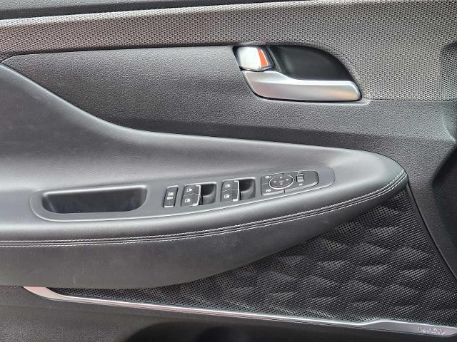 2020 Hyundai SANTA FE Vehicle Photo in DENTON, TX 76210-9321