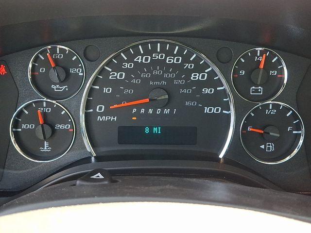 2025 Chevrolet Express Cutaway 3500 Vehicle Photo in DANBURY, CT 06810-5034