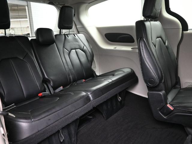 2023 Chrysler Pacifica Vehicle Photo in Cedar Rapids, IA 52402