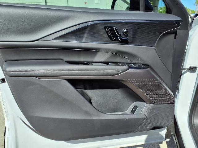 2025 Cadillac LYRIQ Vehicle Photo in Tampa, FL 33612