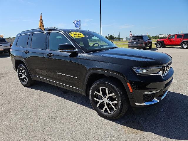 2024 Jeep Grand Cherokee L Vehicle Photo in EASTLAND, TX 76448-3020