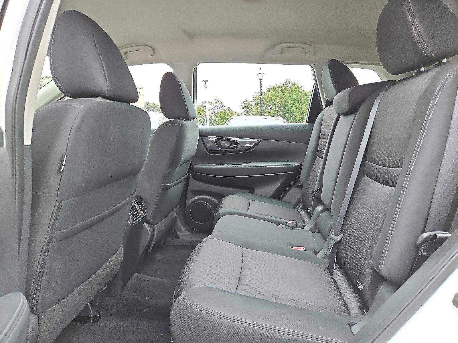 2019 Nissan Rogue Vehicle Photo in Jenkintown, PA 19046