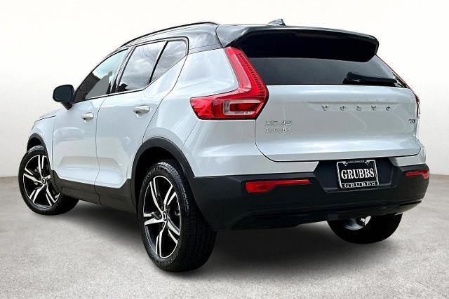2022 Volvo XC40 Vehicle Photo in Houston, TX 77007