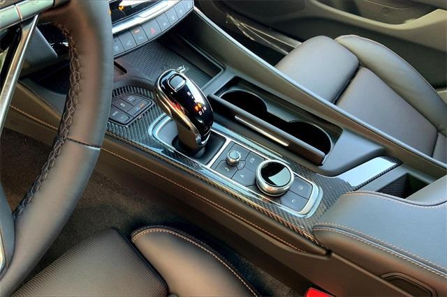 2025 Cadillac CT5 Vehicle Photo in KANSAS CITY, MO 64114-4545