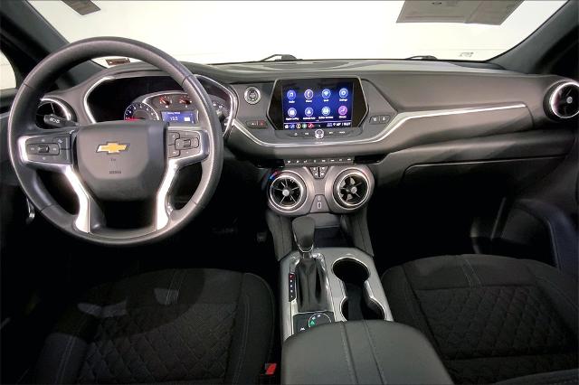 2021 Chevrolet Blazer Vehicle Photo in Lees Summit, MO 64086