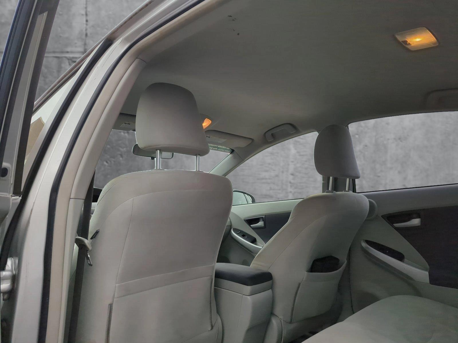 2011 Toyota Prius Vehicle Photo in Memphis, TN 38125