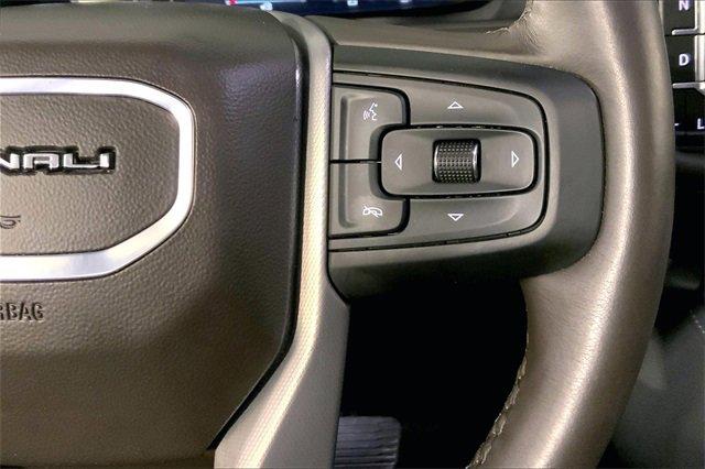2024 GMC Yukon XL Vehicle Photo in KANSAS CITY, MO 64114-4502