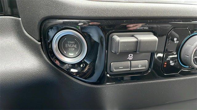 2025 Chevrolet Silverado 1500 Vehicle Photo in THOMPSONTOWN, PA 17094-9014