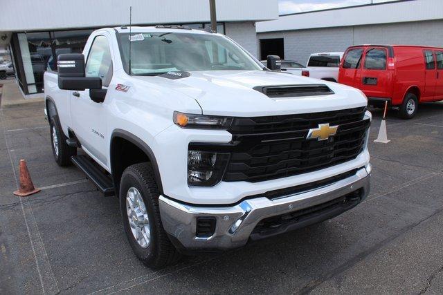 2025 Chevrolet Silverado 3500 HD Vehicle Photo in SAINT CLAIRSVILLE, OH 43950-8512