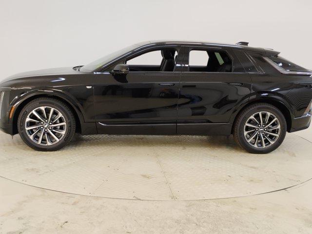 2025 Cadillac LYRIQ Vehicle Photo in PINEVILLE, NC 28134-8495