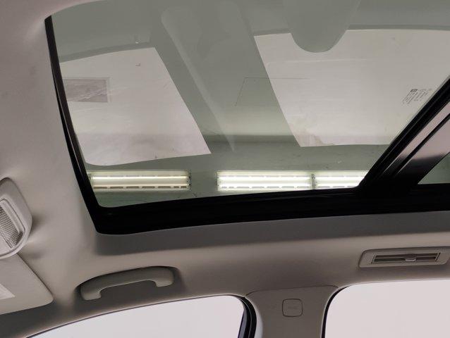 2024 Cadillac XT6 Vehicle Photo in PINEVILLE, NC 28134-8495