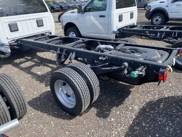 2024 Ram 5500 Chassis Cab Vehicle Photo in Doylsetown, PA 18901