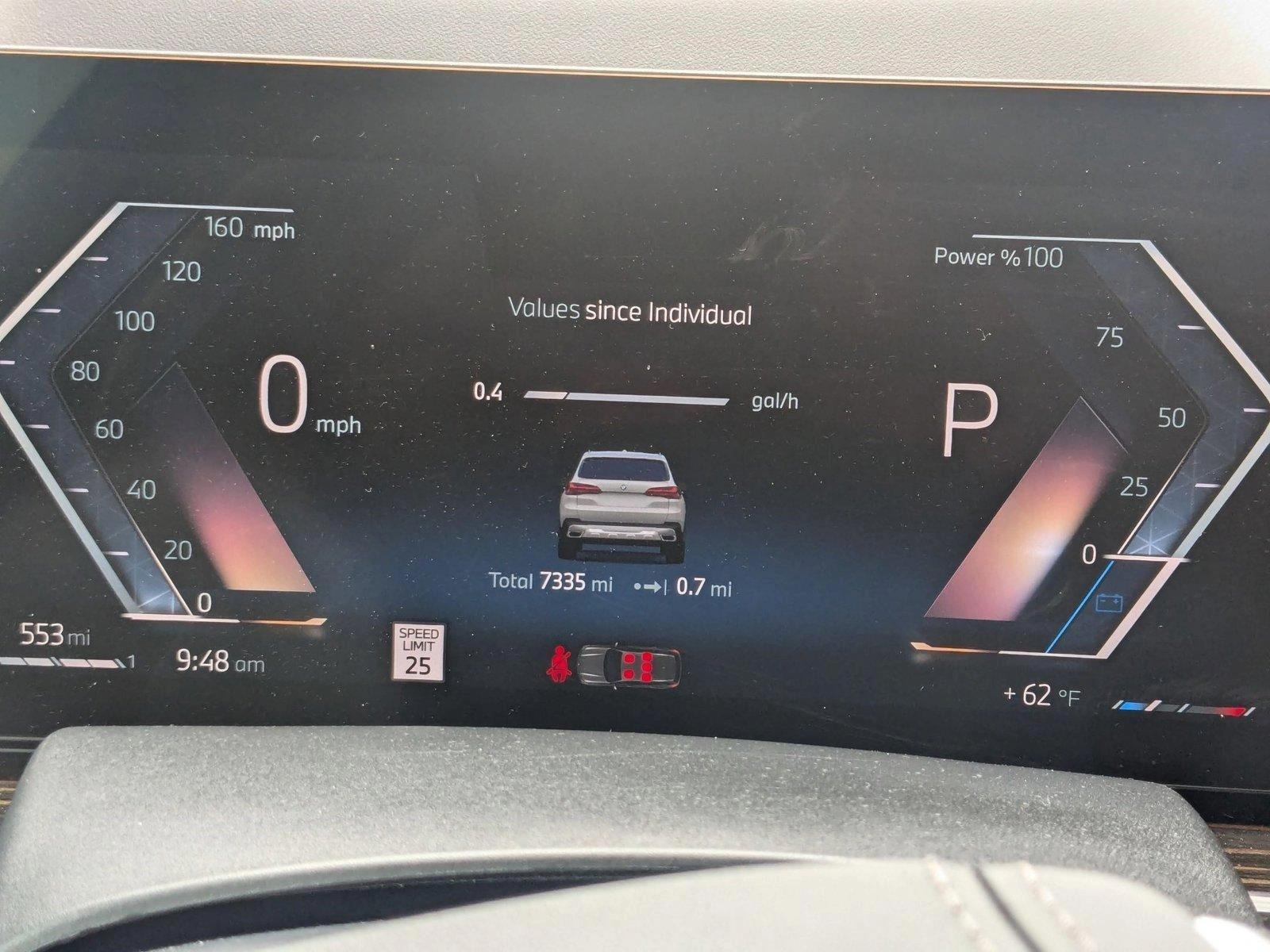 2025 BMW X5 sDrive40i Vehicle Photo in Valencia, CA 91355