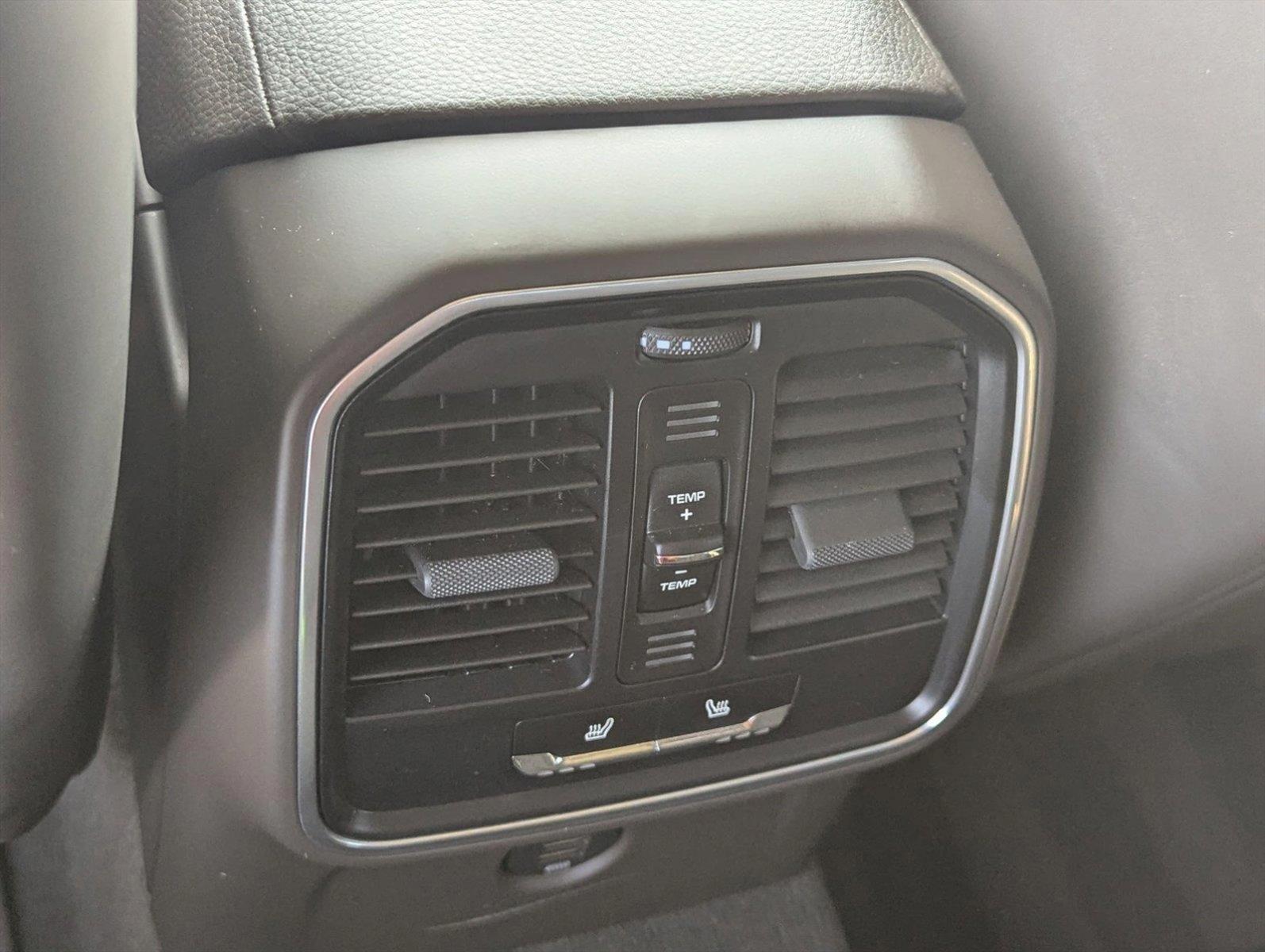 2019 Porsche Macan Vehicle Photo in Delray Beach, FL 33444