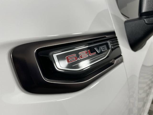 2025 GMC Sierra 1500 Vehicle Photo in GILBERT, AZ 85297-0402